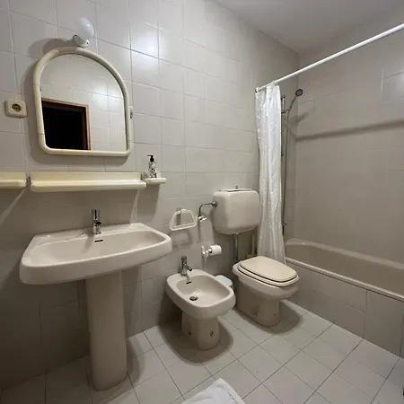 Just Like - Casa Grande Do Sinal Em Moledo Caminha